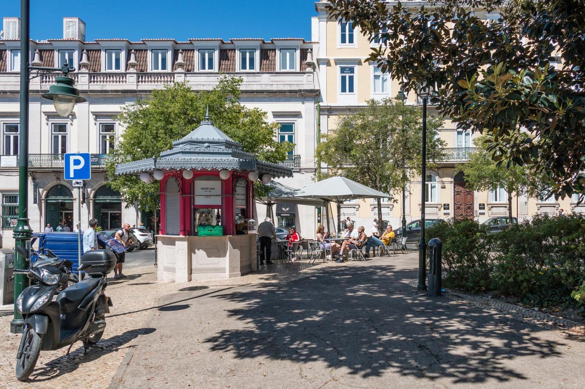 Best Of Principe Real Liberdade In The Heart Of Lisbon With Private Parking Exterior photo
